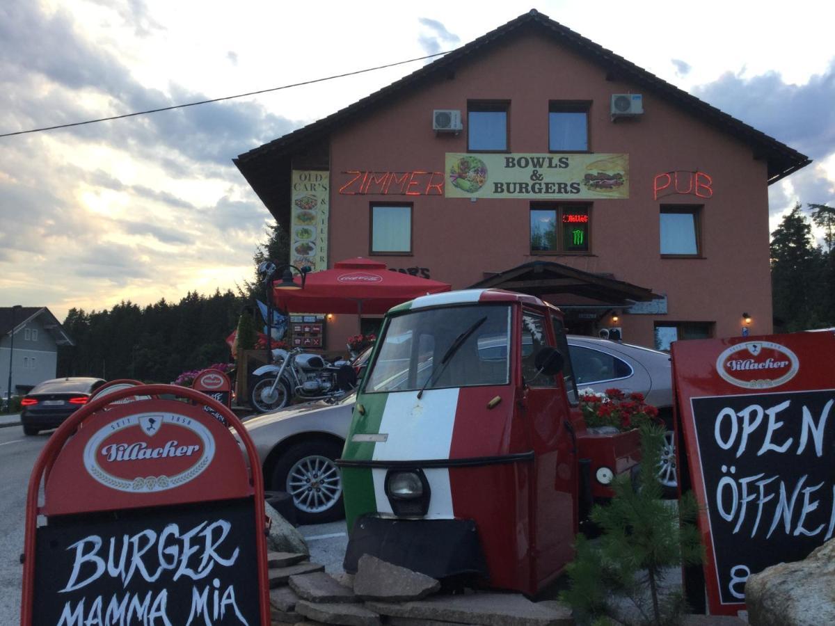 Old'S Car Zimmer & Apartment Vermietung フェルデン・アム・ヴェルターゼー エクステリア 写真